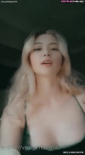 Nude Jennie BLACKPINK showing her big boobs (누드 제니 블랙핑크 젖가슴)