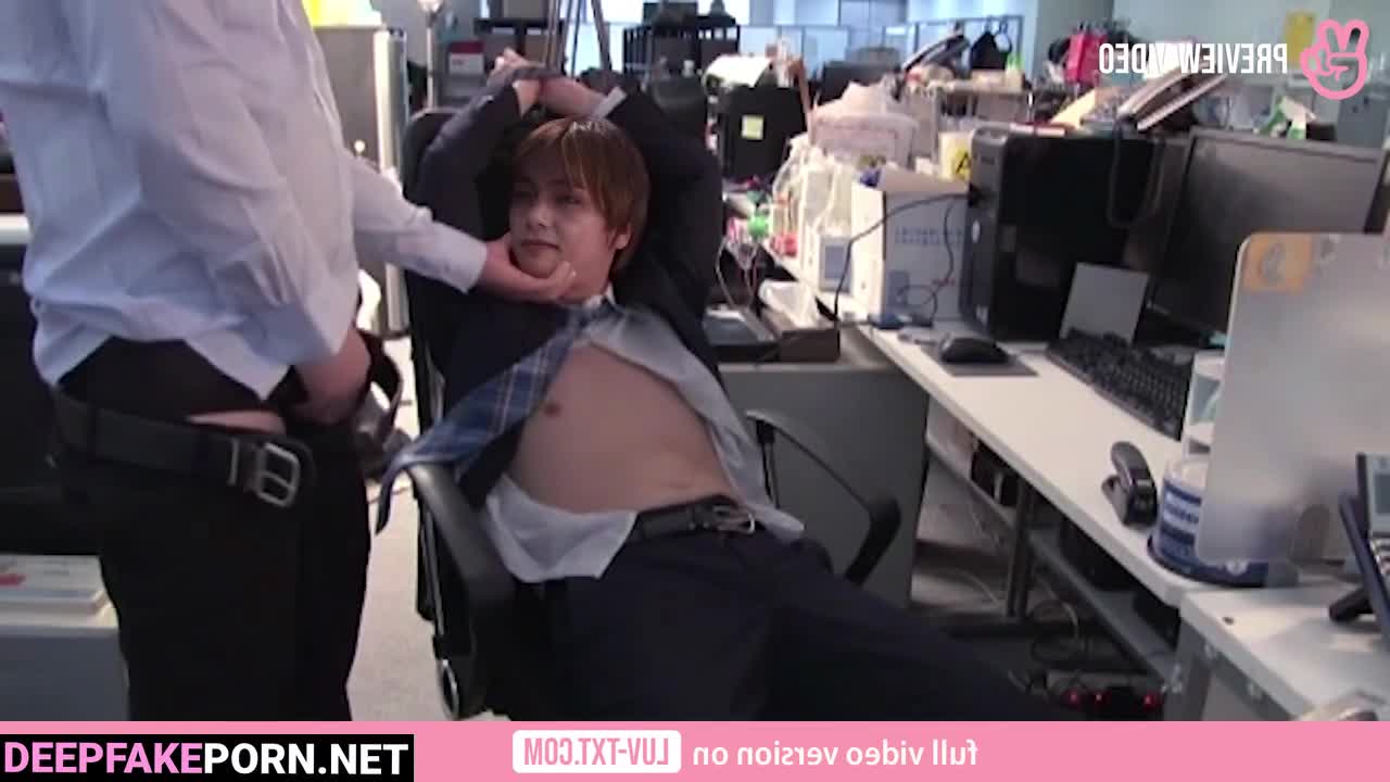 Watch BTS V 防弾少年団 stayed a lil bit longer cause his boss wants him AI 人工知能 Deepfake Porn Videos | xDeepFade.
