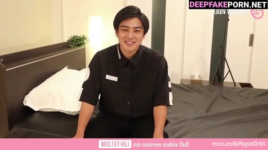 Watch Smiling brunet wants to try a cock - Cha Eunwoo (アストロ フェイクポルノ) face swap Deepfake Porn Videos | xDeepFade.